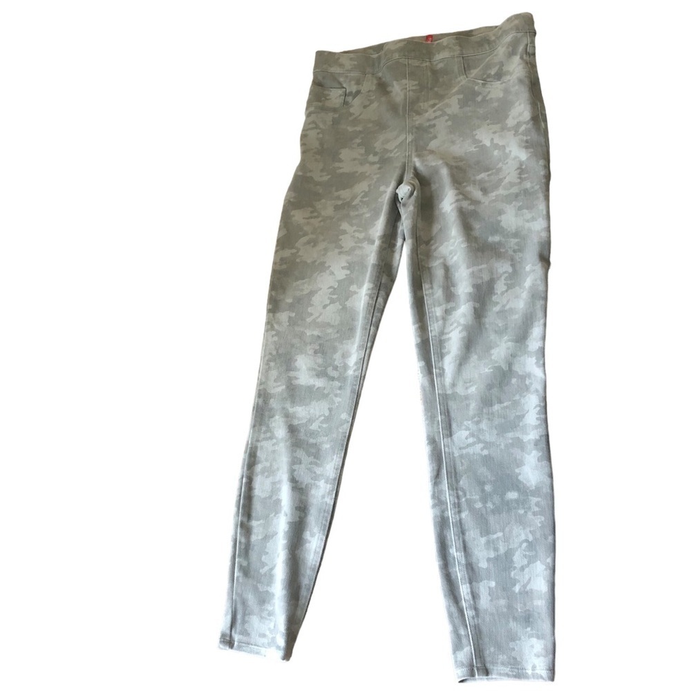 SPANX Stretch Twill Ankle Cargo Pant Camo Printed Size L Casual Stretch